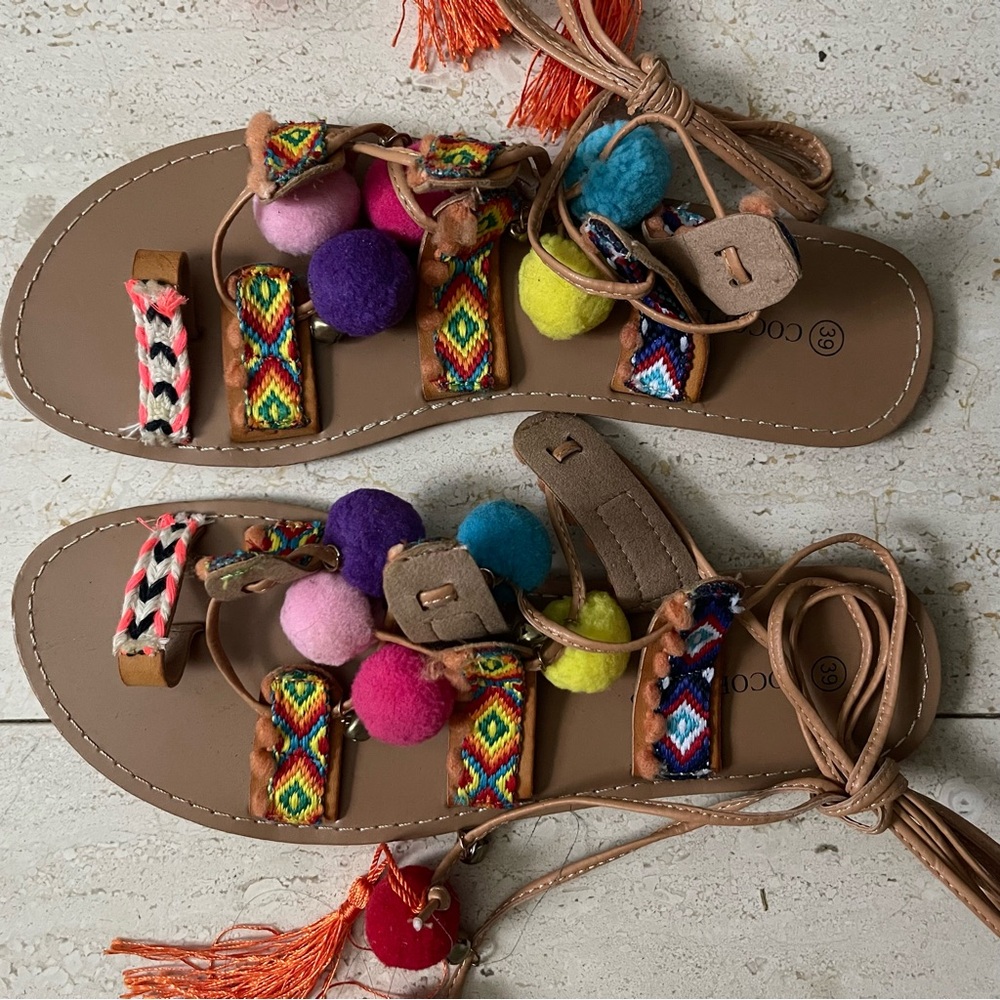 NEW Pom Pom Greek Sandals - Picture 3 of 4